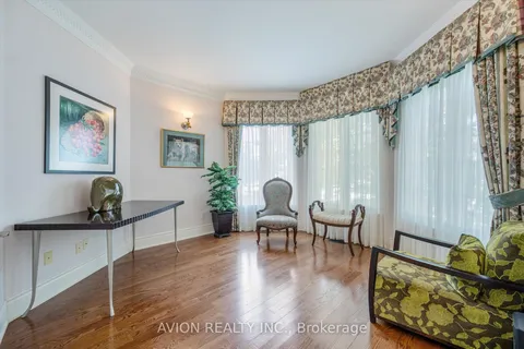 37 Frybrook Crescent, ON L4B 4B9