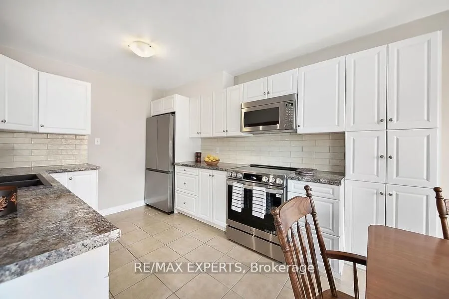 2104 Galloway Street, ON L9S 0H5