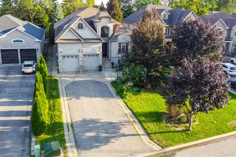 95 Naughton Drive, ON L4C 8B3