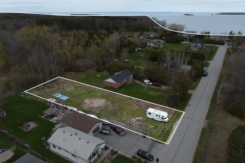 166 Virginia Boulevard, ON L0E 1R0