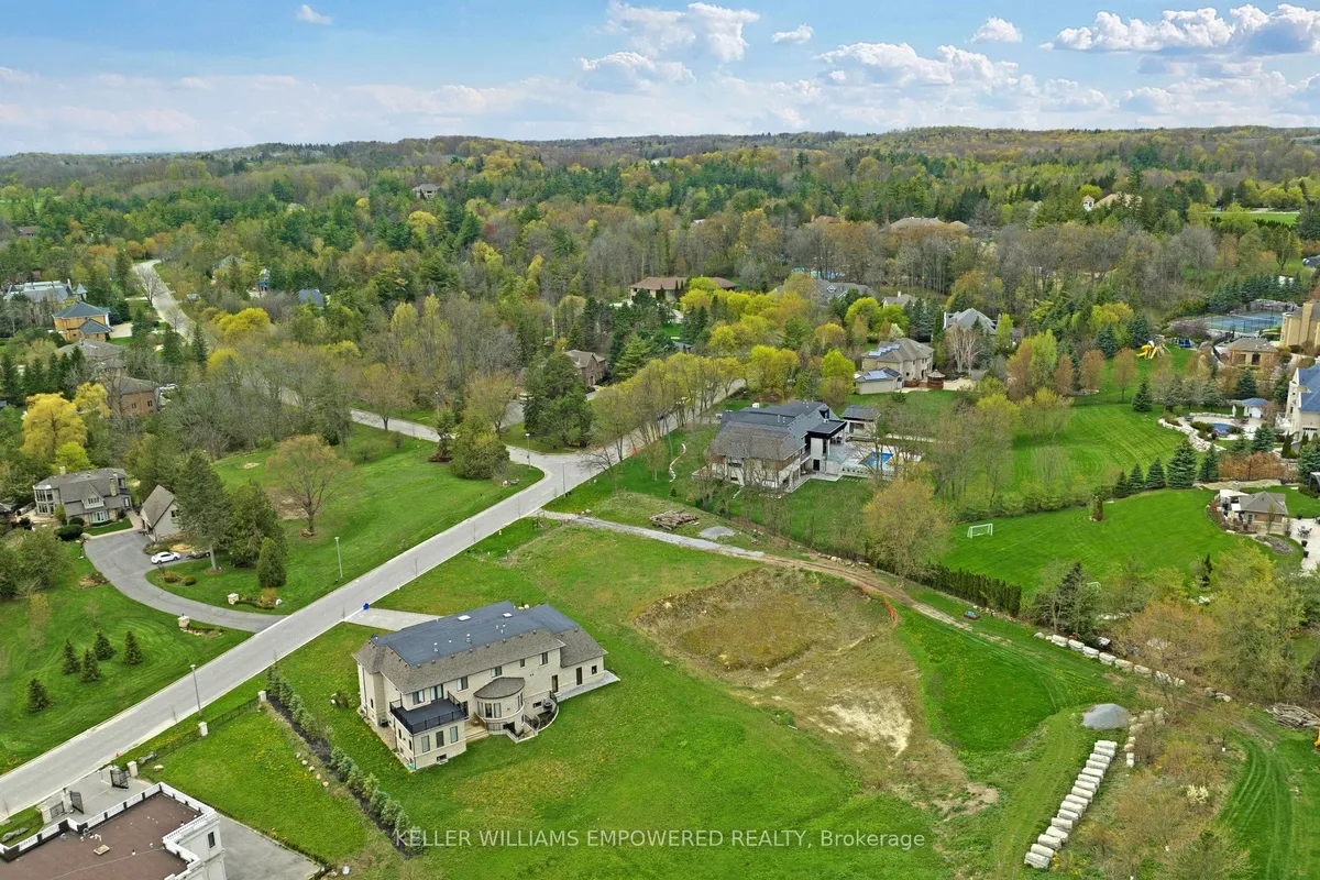 15 Honey Locust Court, ON L6A 1G2