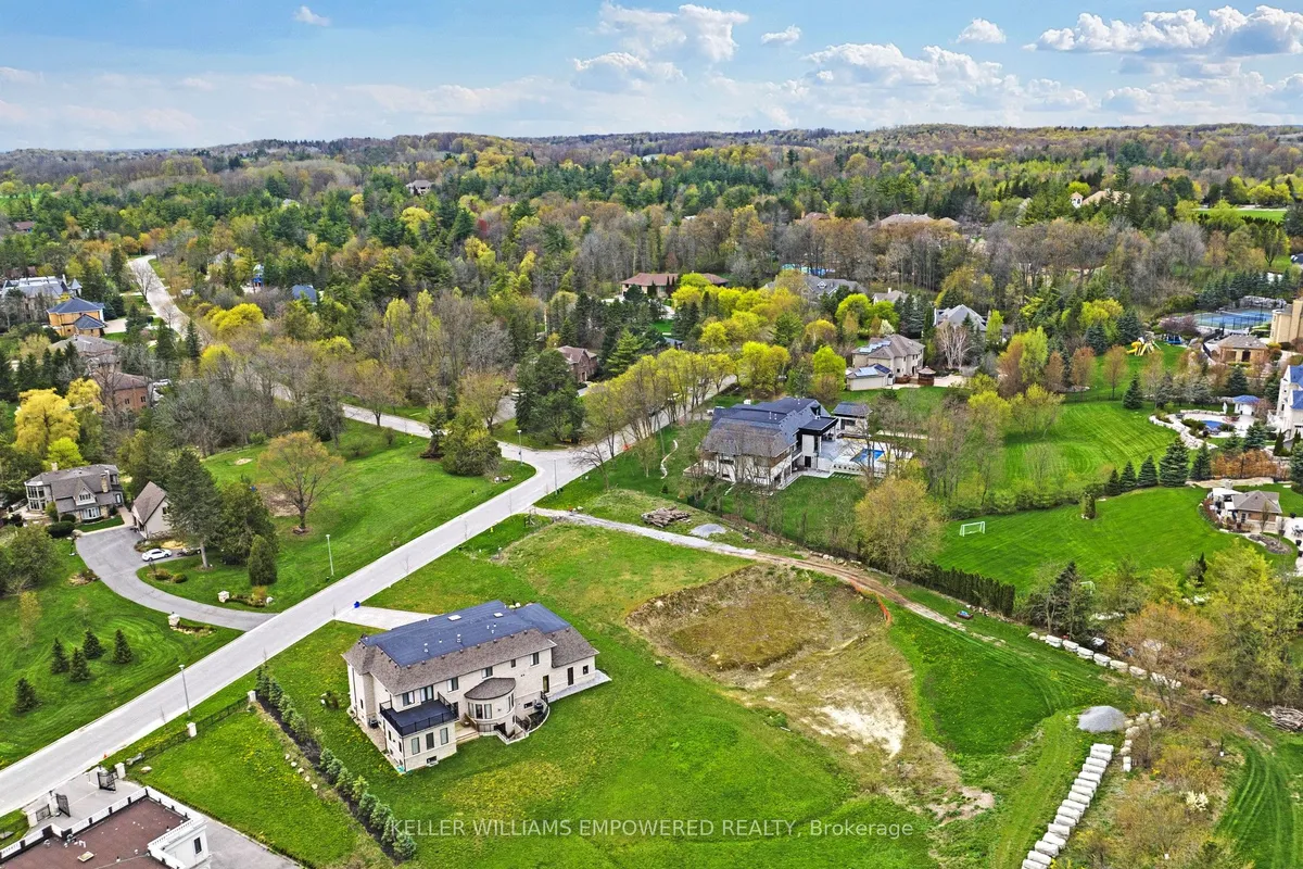 15 Honey Locust Court, ON L6A 1G2