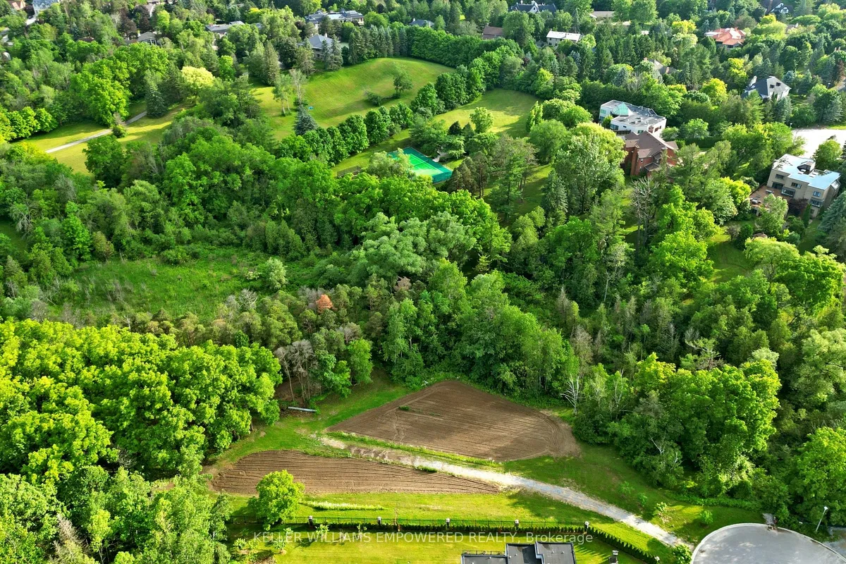 2 Honey Locust Court, ON L6A 1G2