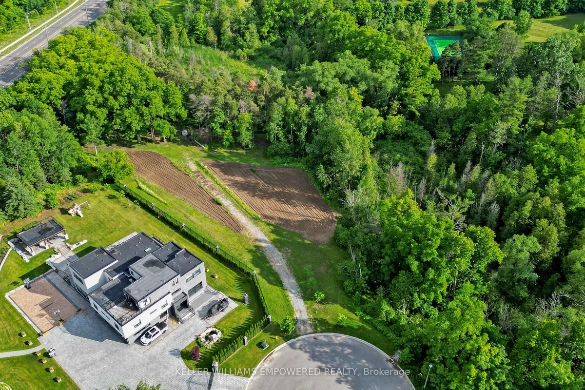 2 Honey Locust Court, ON L6A 1G2