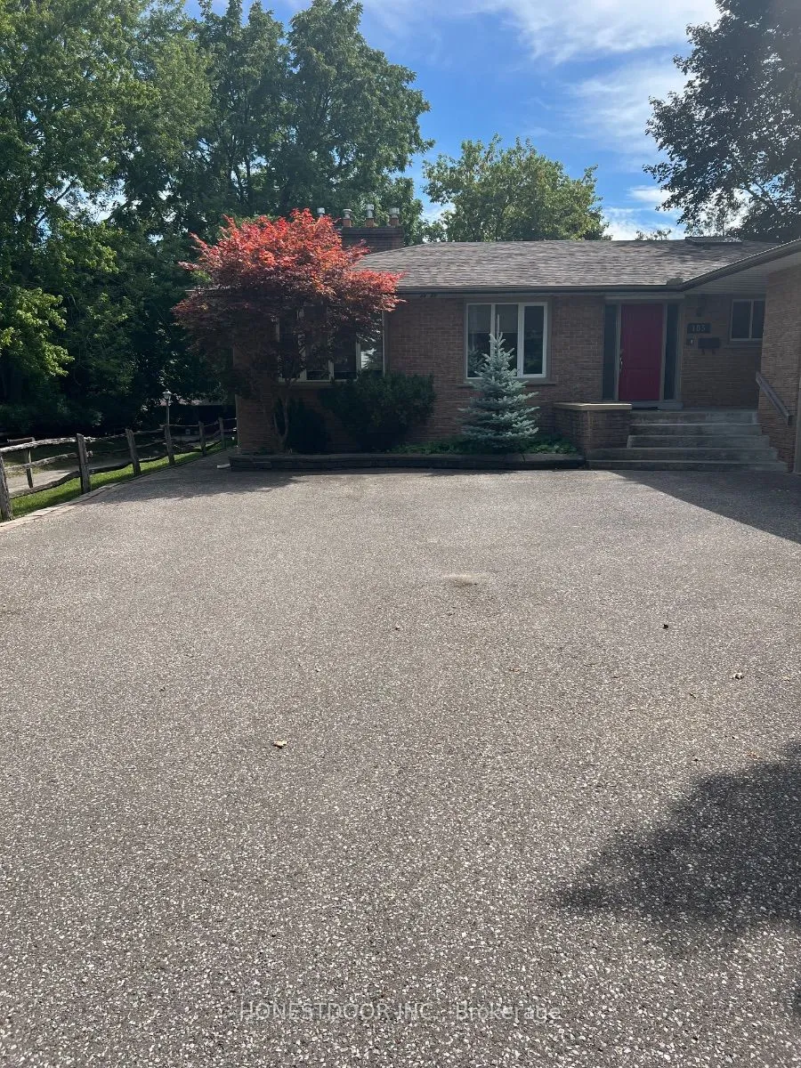 103 Robinson Street, ON L3P 1P2