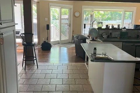 103 Robinson Street, ON L3P 1P2