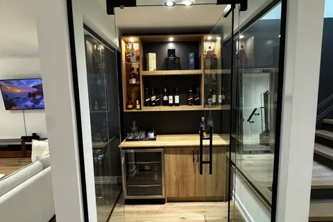 140 Temperance Street, ON L4G 2R4