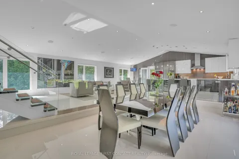 15075 Jane Street, ON L7B 1A3