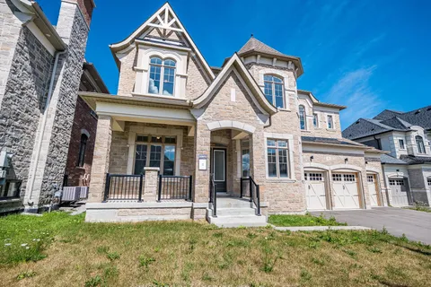 51 Enclave Court, ON L4H 4V9