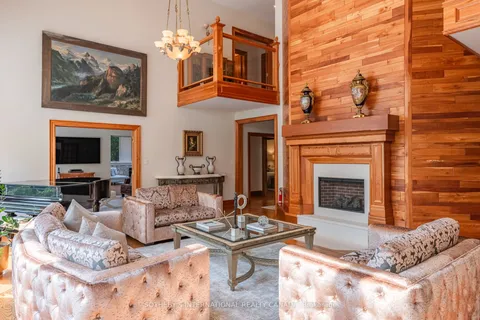 101 Paula Court, ON L0J 1C0