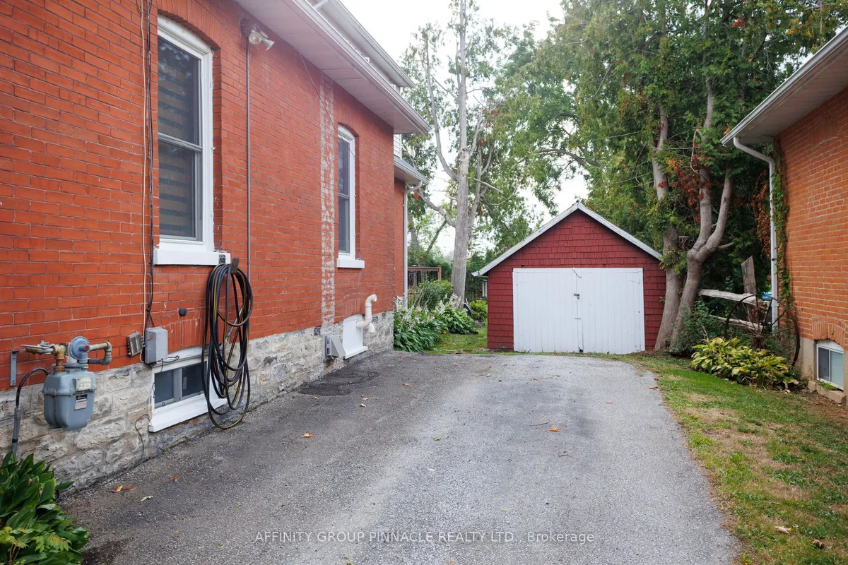 414 Osborne Street, ON L0C 1H0