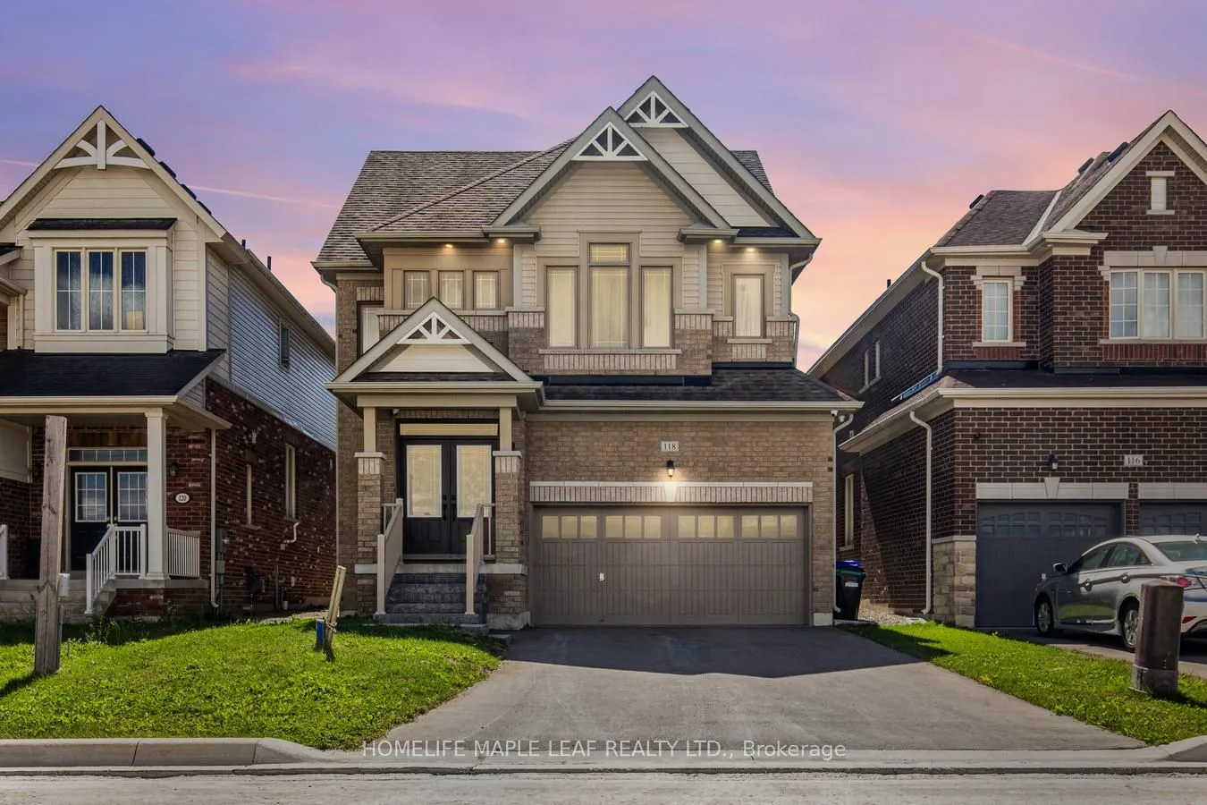 118 Lorne Thomas Place, ON L9R 0V8