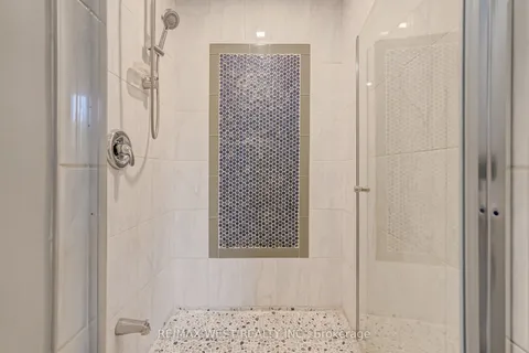 661 Regional Road 21 N/A, ON L9L 1B5