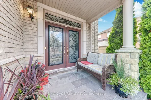 138 Riverwalk Drive, ON L6B 0E2