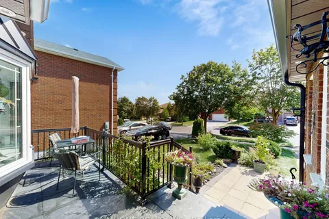 342 Savage Road, ON L3X 1S4