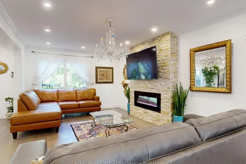 342 Savage Road, ON L3X 1S4