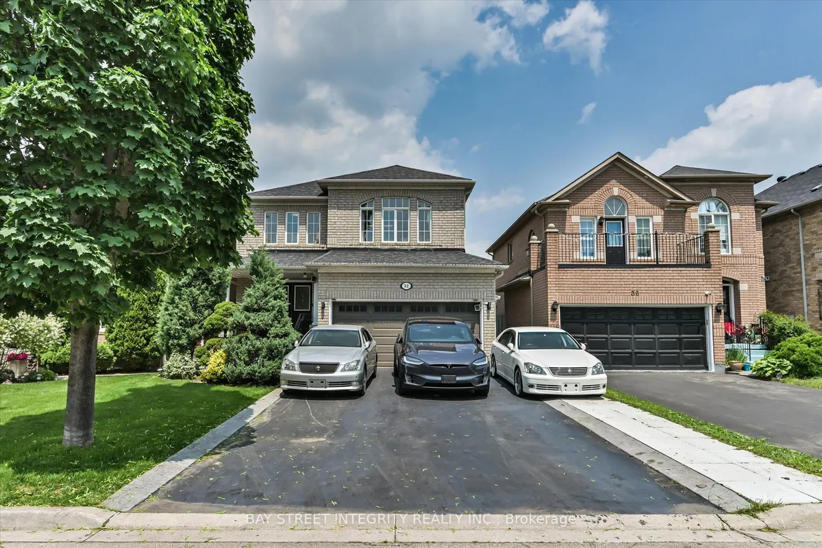 32 Sail Crescent, ON L6A 2Z2