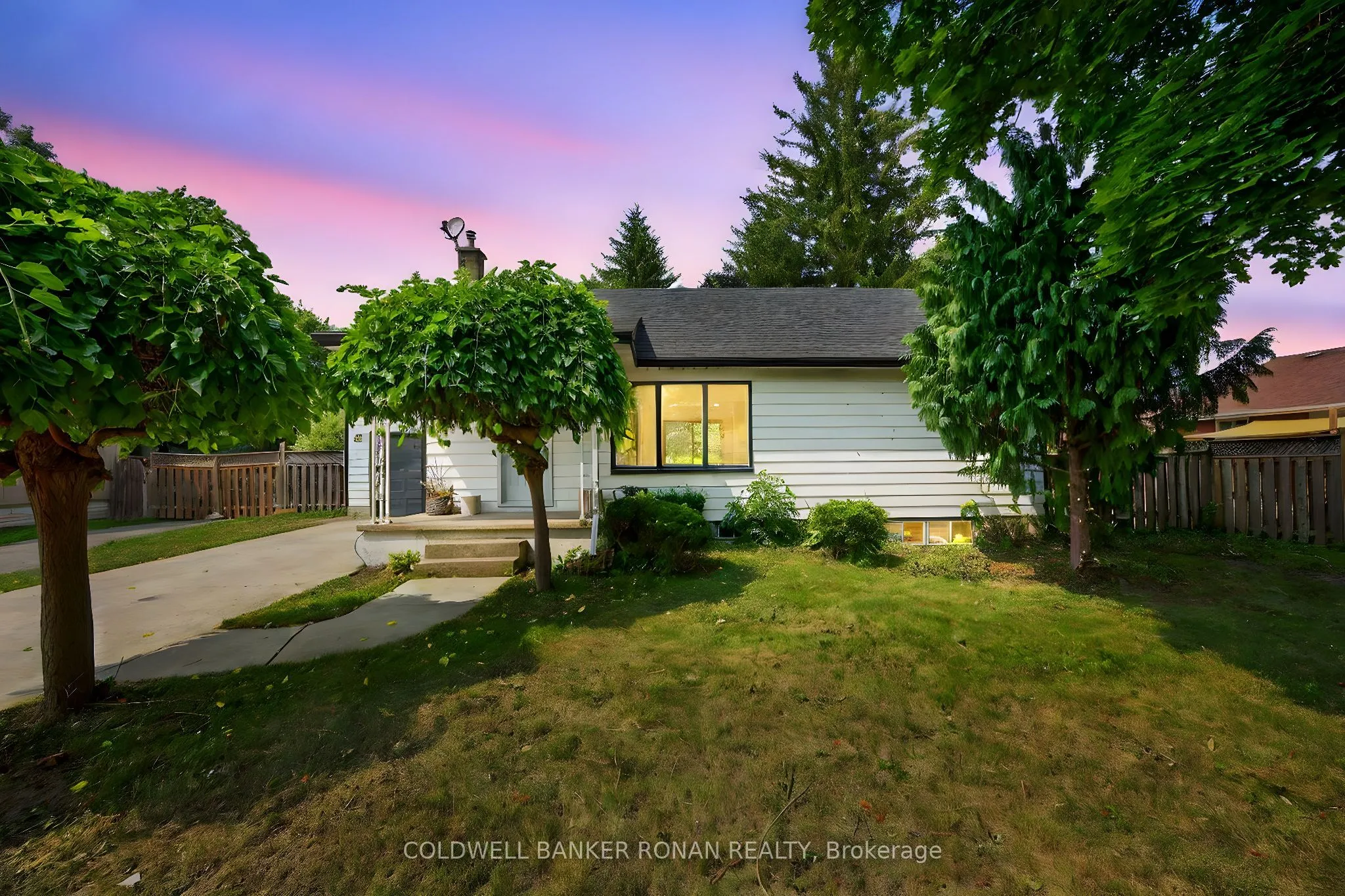 180 Wellington Street, ON L9R 1G5