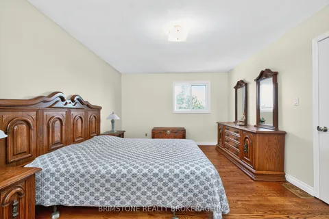 16 Northgate Drive, ON L3Z 2H5