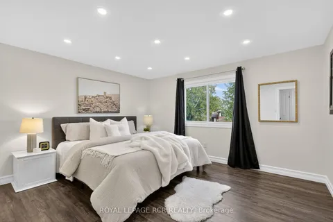 179 Tupper Street, ON L9R 1E1