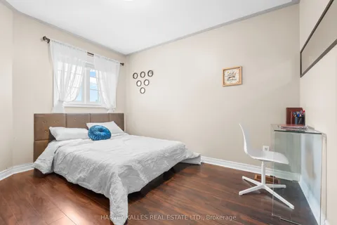 62 Kalmar Crescent, ON L4E 3Z4