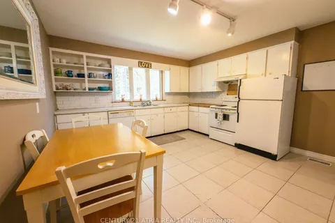 203 Church Street, ON L3P 2M6