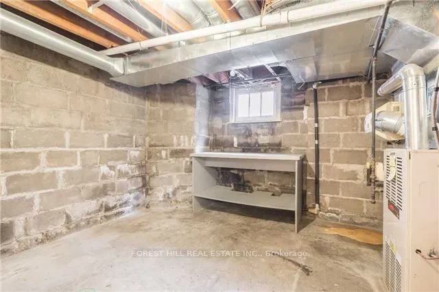 90 Arnold Avenue, ON L4J 1B5