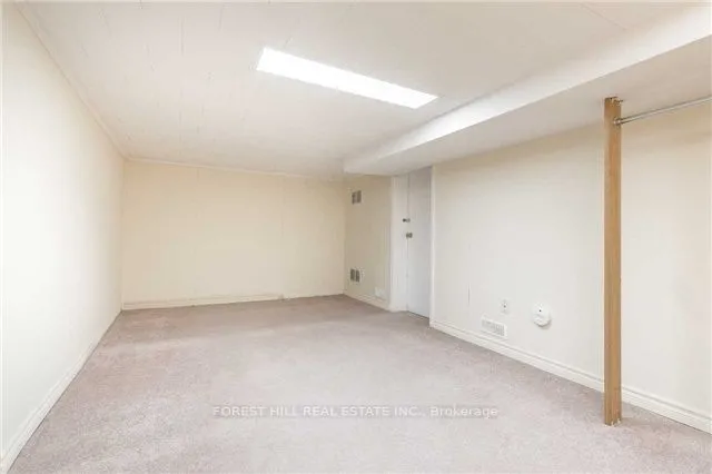 90 Arnold Avenue, ON L4J 1B5