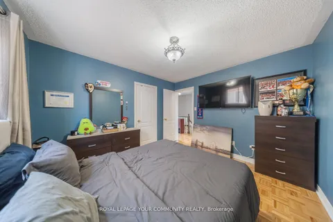 68 Goyo Gate, ON L6A 3T3