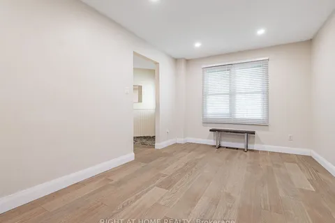 51 Moorcrest Drive, ON L4G 6C6