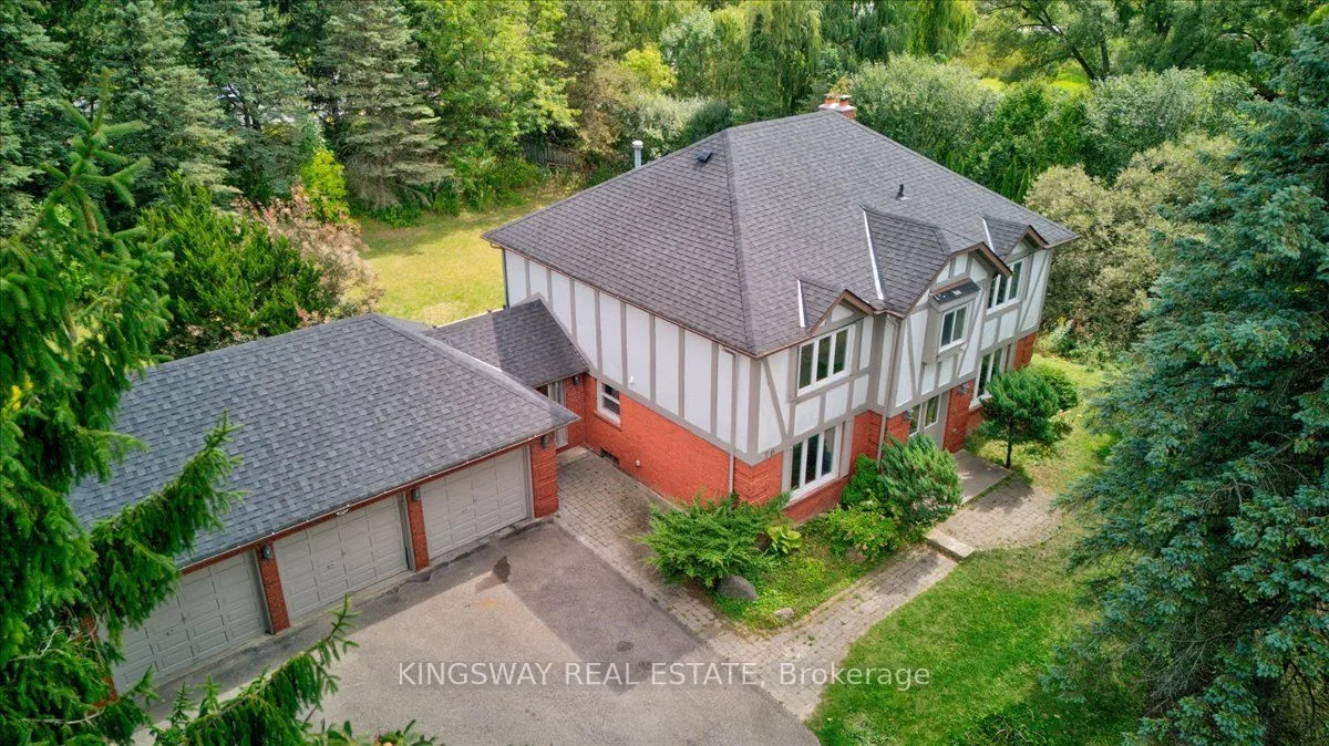 26 Cynthia Crescent, ON L4E 2P8