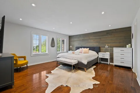 53 Cranberry Lane, ON L4G 5Y5