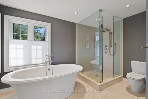 53 Cranberry Lane, ON L4G 5Y5