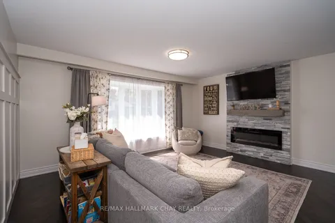 277 Tupper Boulevard, ON L9R 1A8