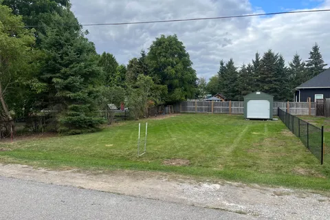 14 Rogers Road, ON L9R 1V5