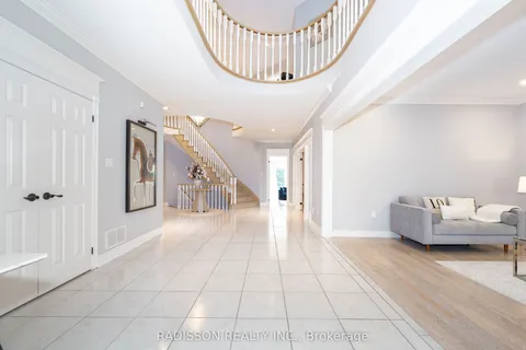 956 Portminster Court, ON L3X 1L8