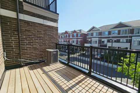 103 Carneros Way, ON L6B 1R2