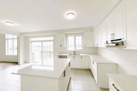 121 Bluebird Boulevard, ON L0G 1W0