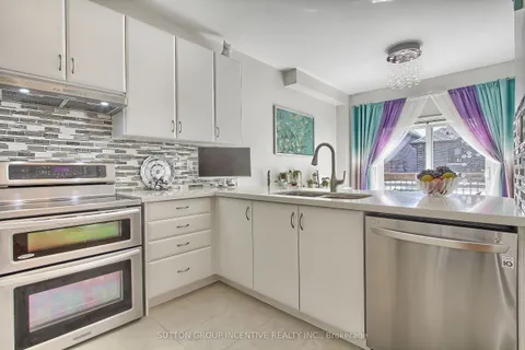 1457 Lormel Gate Avenue, ON L0L 1W0