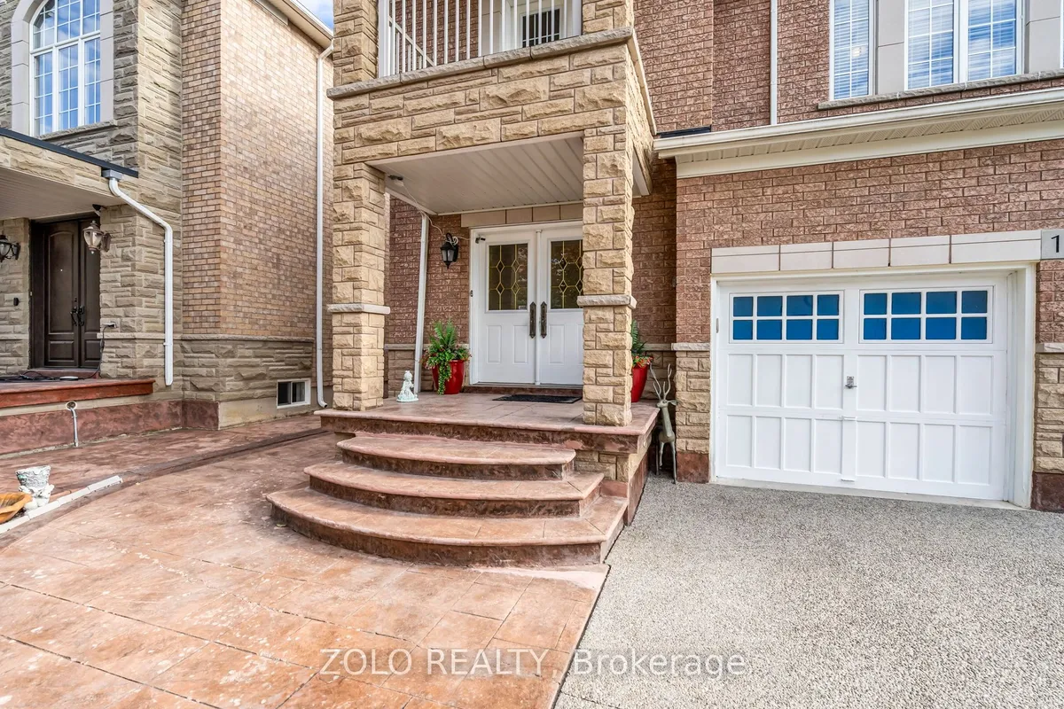 15 Ozner Crescent, ON L4H 0E2