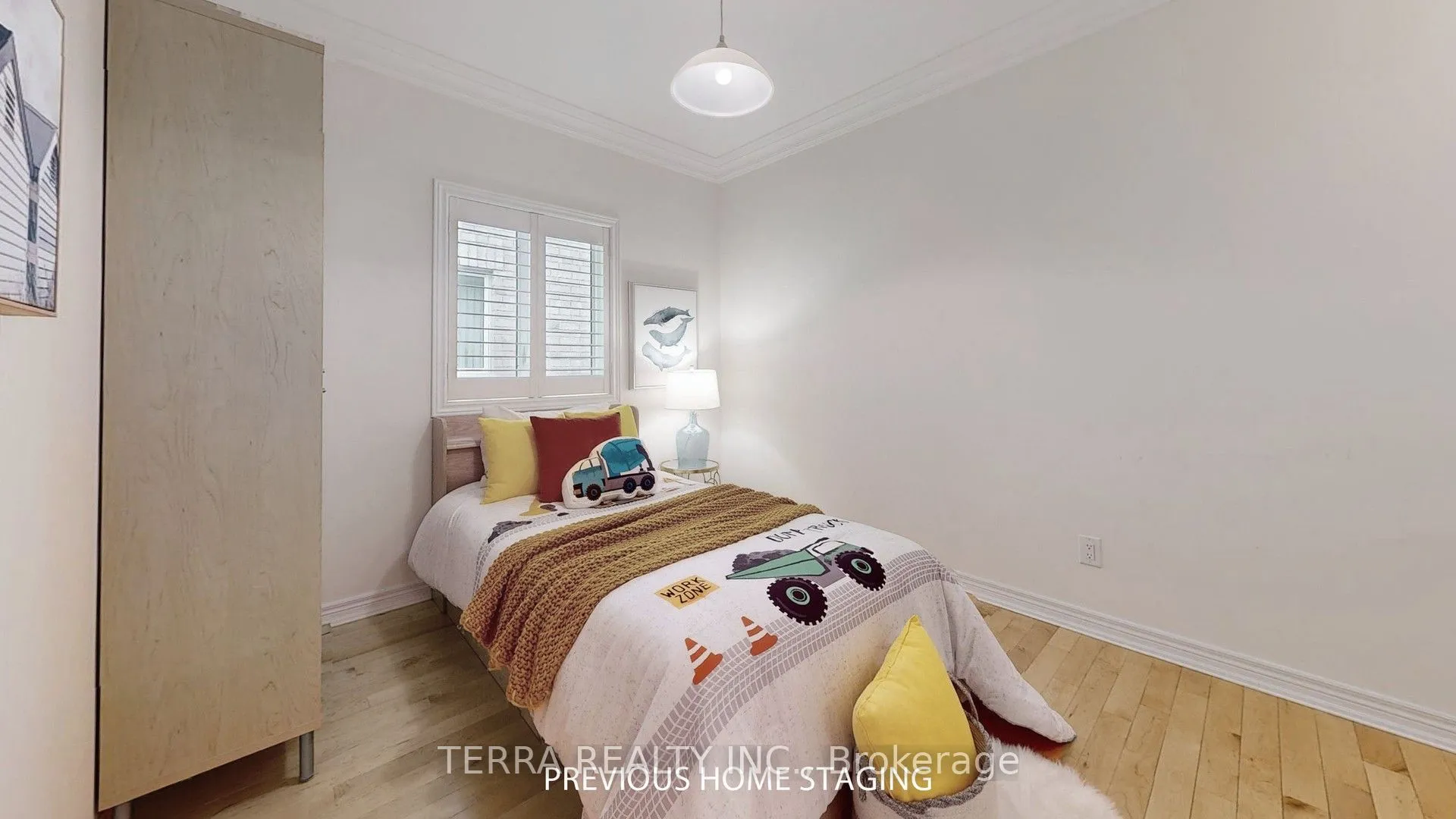 19 Isaiah Drive, ON L4H 0C3