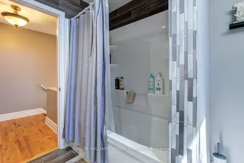 34 Meadowlands Drive, ON L0E 1E0