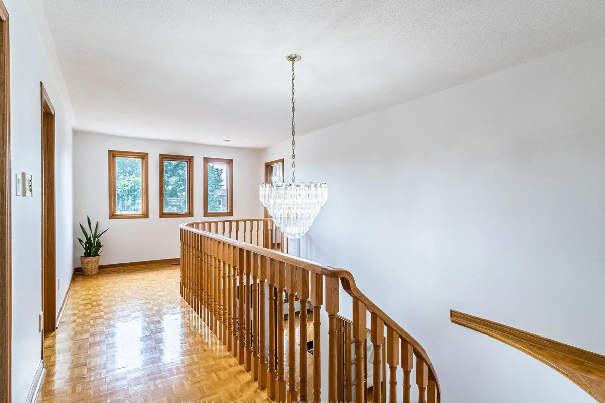 66 Nimbus Place, ON L4L 4Z4