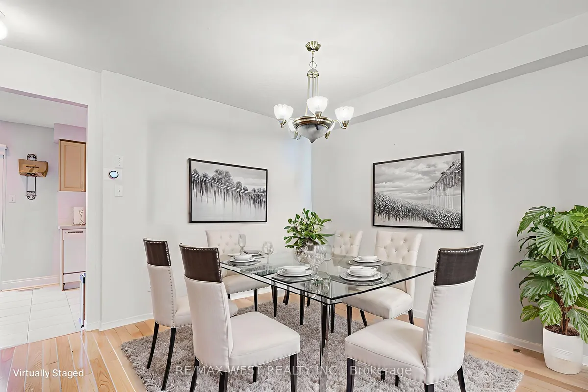 294 Hawkview Boulevard, ON L4H 2G7