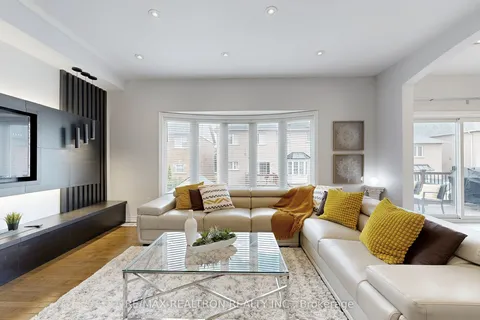 255 SELWYN Road, ON L4E 0P6