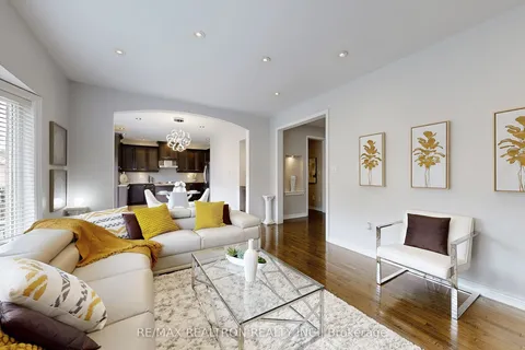 255 SELWYN Road, ON L4E 0P6