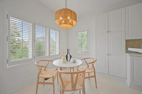 5 Angus Glen Boulevard, ON L6C 1Z1