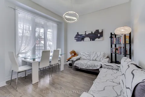 164 Glasgow Crescent, ON L4P 4A9