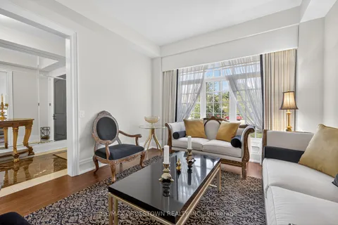 10 Annsleywood Court, ON L4H 4G6