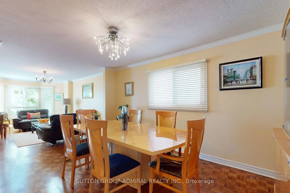 25 Flamingo Road, ON L4J 6Z5